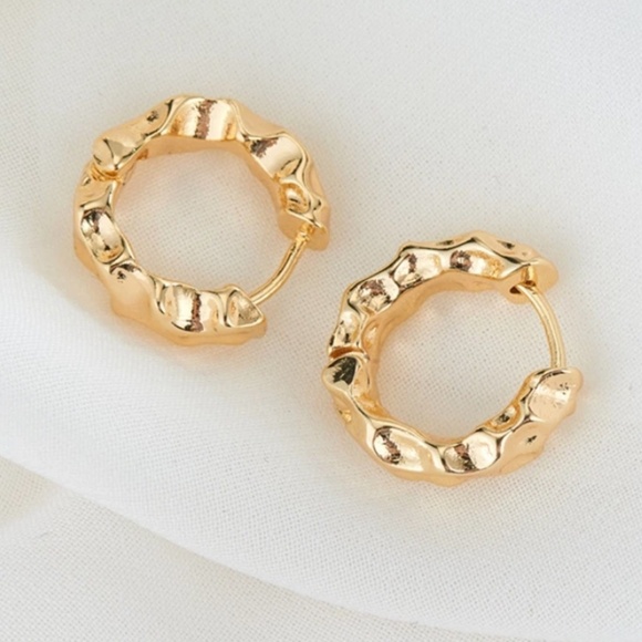 Chunky Textured Gold Hoop Earrings - Picture 2 of 6